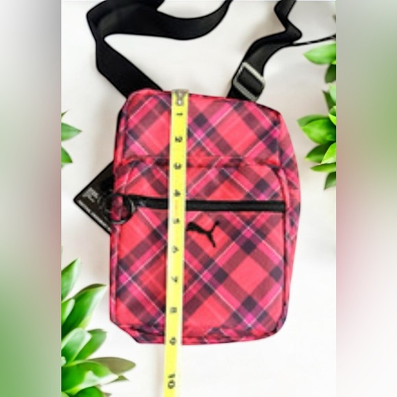 PUMA Plaid “Festival” Crossbody Travel Bag w/ Adjustable Strap 9”x 6.5”x 3” EUC - Picture 8 of 14